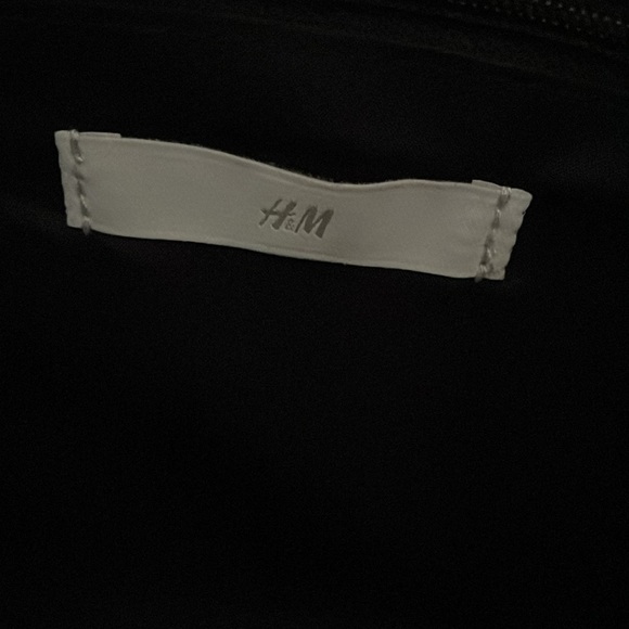 NWT H & M Black crocodile patterned tote bag - Picture 4 of 11